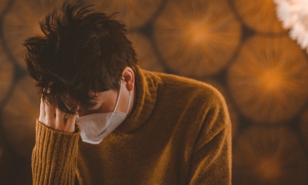Psychiatra: pandemia wzmaga niepokój, potęgując obawy o bliskich