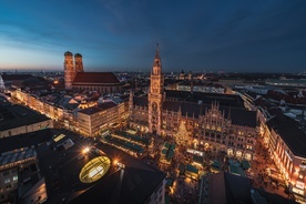 Czego dokładnie dotyczą przypadki, w których o niewłaściwe reakcje oskarżono kard. Ratzingera?