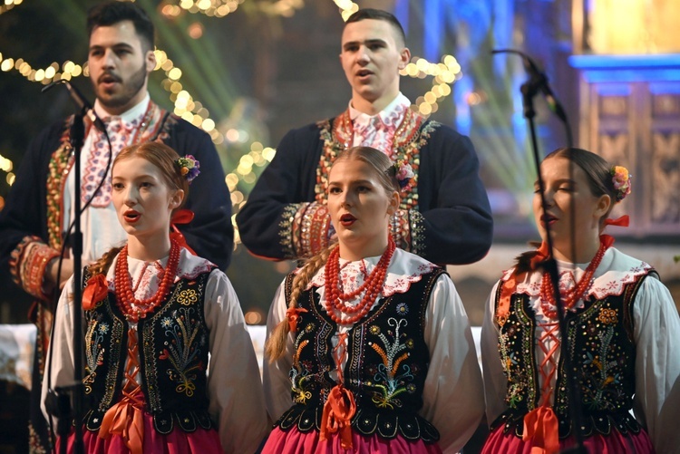 Koncert kolęd "by odtajało serce" w Wałbrzychu