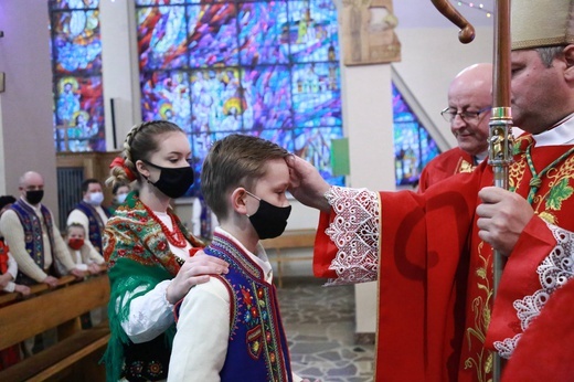 Sromowce Niżne. Bierzmowanie i poświęcenie organów