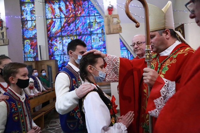 Sromowce Niżne. Bierzmowanie i poświęcenie organów