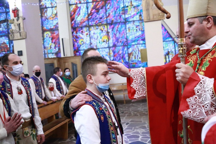 Sromowce Niżne. Bierzmowanie i poświęcenie organów