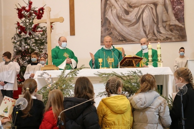 Kolędowanie w parafii Matki Odkupiciela w Radomiu