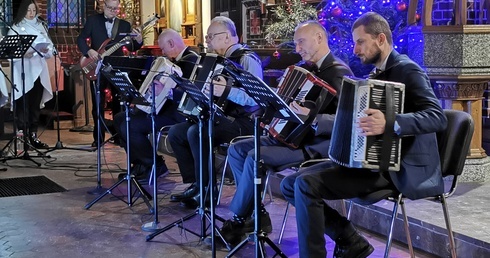 Cud kolędą opowiedziany