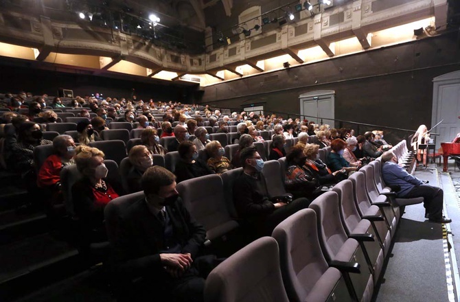 Siedemsetny Krakowski Salon Poezji