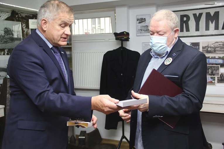 Ceremonia wręczenia Medalu 100-lecia Odzyskanej Niepodległości 