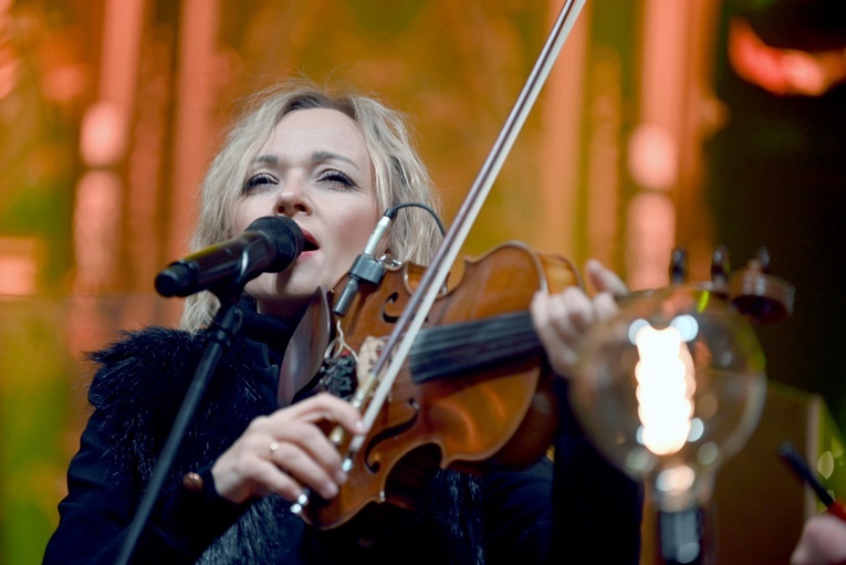 Kolędowanie Golec uOrkiestry w Osieku