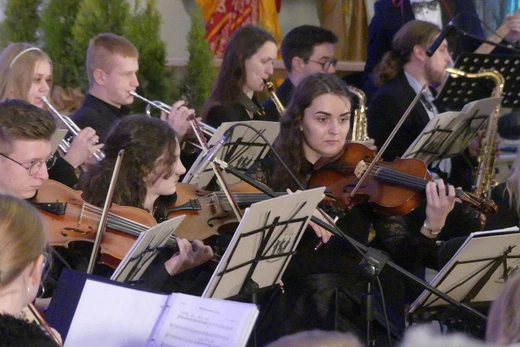 Niecodzienny Koncert Kolęd im. Łukasza Ząbka z Andrzejem Lampertem
