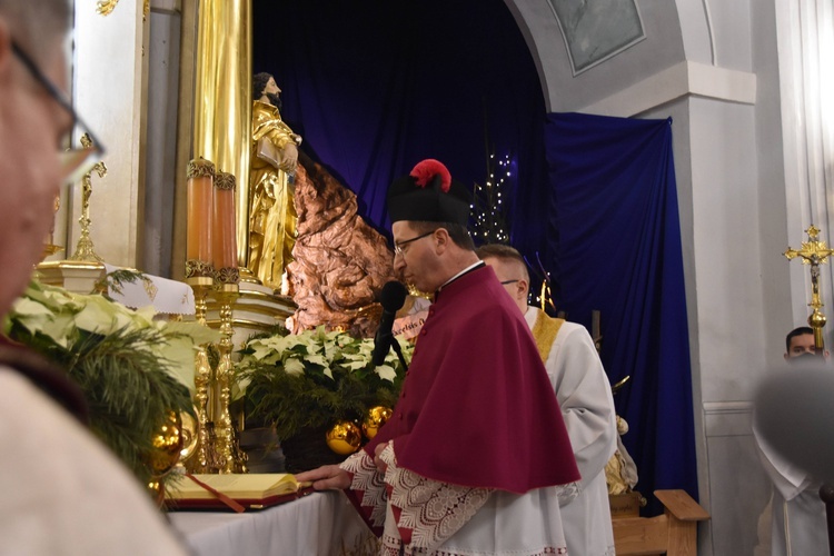 Nowi kanonicy włączeni