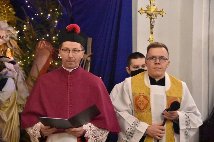 Nowi kanonicy włączeni