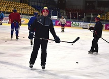 ▲	Sportowiec przeszedł wszystkie szczeble kariery w zespole. Obecnie jest drugim trenerem drużyny z Nowego Targu. 