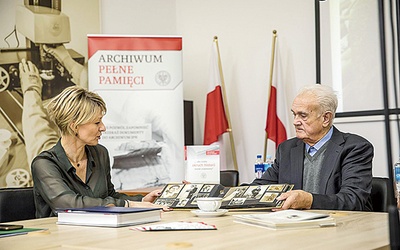 Stefan Piątkowski podczas rozmowy z Joanną Dardzińską.