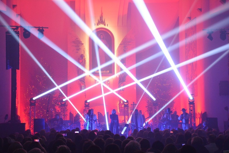 Golec uOrkiestra w Śwniarsku