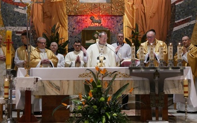 Eucharystii przewodniczył metropolita gdański.