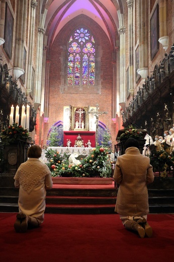 Dzień Życia Konsekrowanego w katedrze wrocławskiej 2022