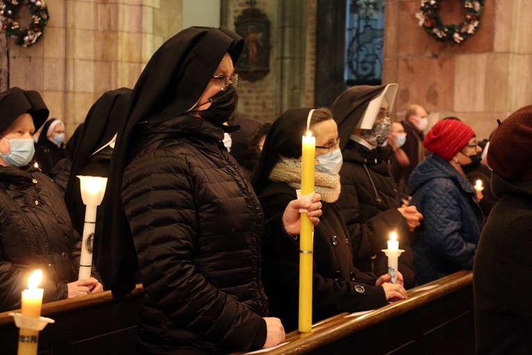 Dzień Życia Konsekrowanego w katedrze wrocławskiej 2022