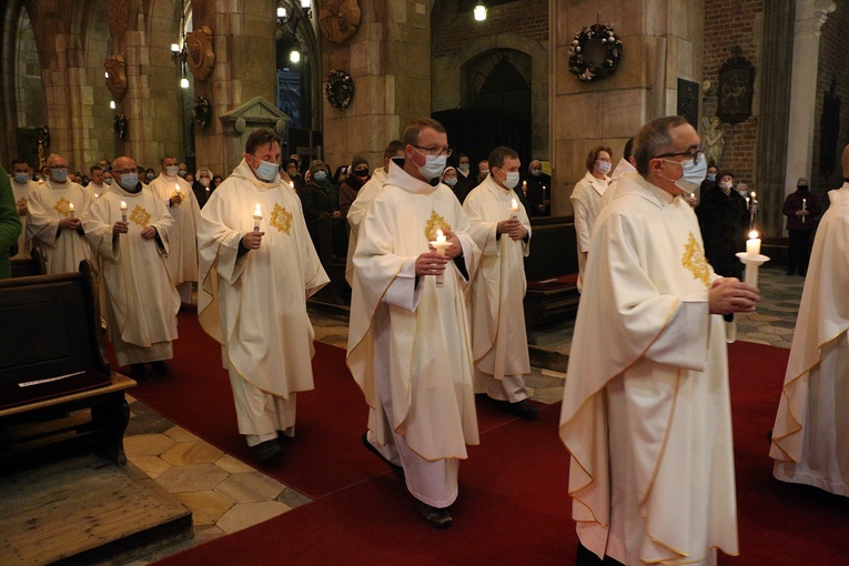 Dzień Życia Konsekrowanego w katedrze wrocławskiej 2022