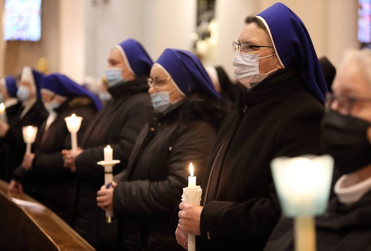 Dzień Życia Konsekrowanego- msza w katedrze