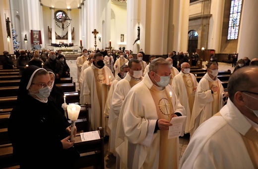 Dzień Życia Konsekrowanego- msza w katedrze