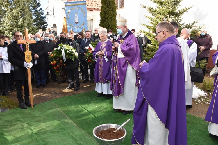 Kłodawa pożegnała śp. ks. Bronisława Chudego