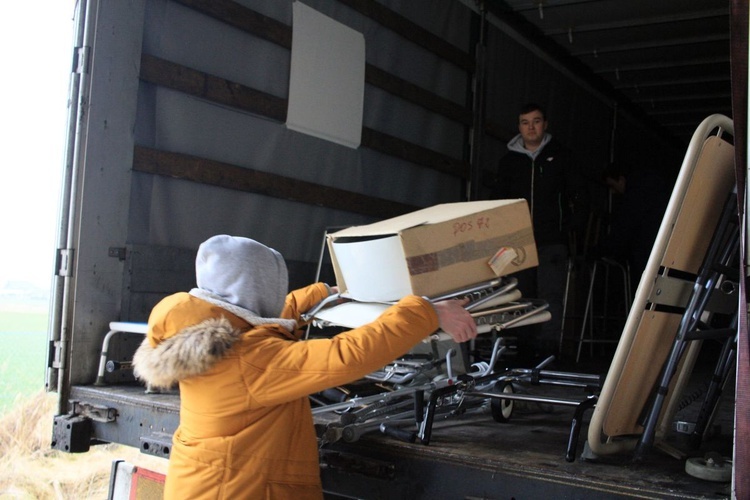 Transport darów Caritas z pomocą dla Ukrainy