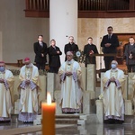 Liturgiczne rozpoczęcie posługi arcybiskupa koadiutora cz. 1