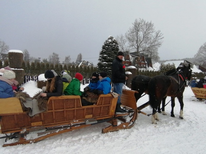 Nowa Ruda-Słupiec. Zorganizowali młodym zimowisko 