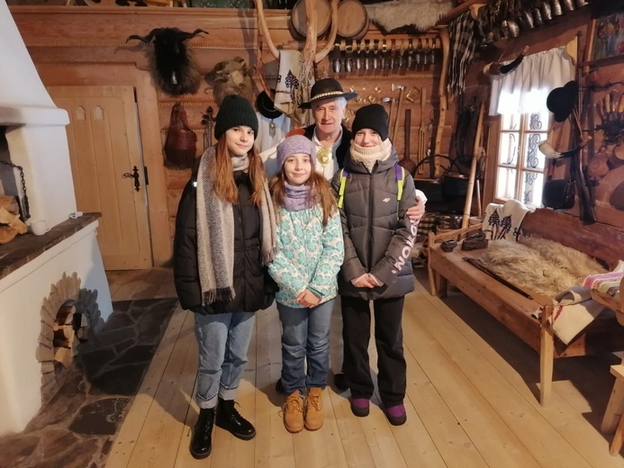 Nowa Ruda-Słupiec. Zorganizowali młodym zimowisko 