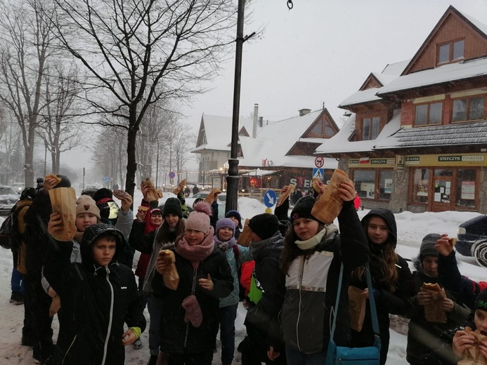 Nowa Ruda-Słupiec. Zorganizowali młodym zimowisko 
