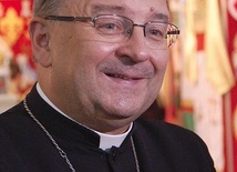 Abp Józef Życiński.
