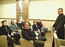 ▲	Panowie ponownie sięgają do tekstów Jana Pawła II.