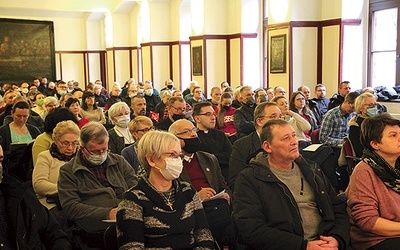 ▲	Liderzy zwrócili uwagę, że nie chodzi o dyskusję,  ale o wypowiedzenie swoich przemyśleń i słuchanie innych.