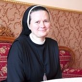 ▲	Siostra Maria Czepiel jest w zespole, który zajmuje się przygotowaniami do beatyfikacji.