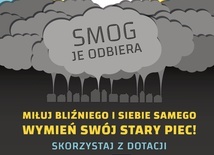 Plakaty promujące kampanię „Bóg daje życie – smog je odbiera” wkrótce trafią do parafii.