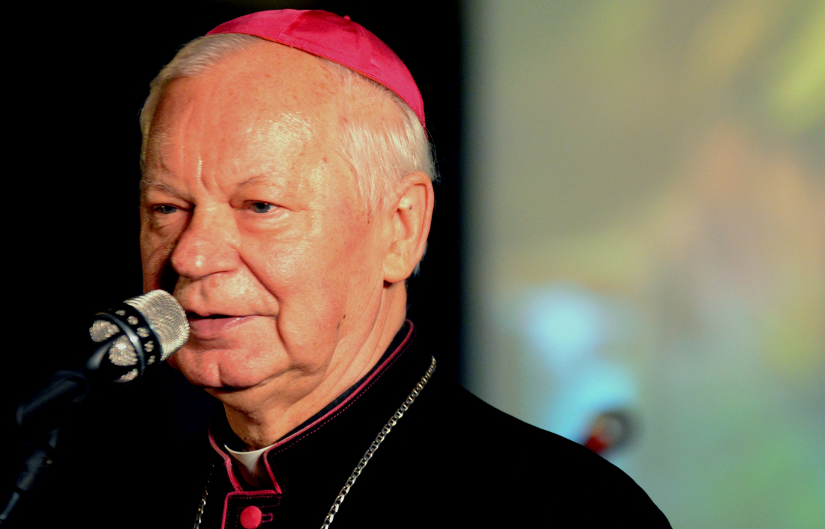 Ułóż Modlitwę W Dowolnej Intencji Apel o modlitwę w intencji bp. Adama Odzimka