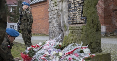 Pamiętając o gułagach, módlmy się za dzisiejszych uchodźców  
