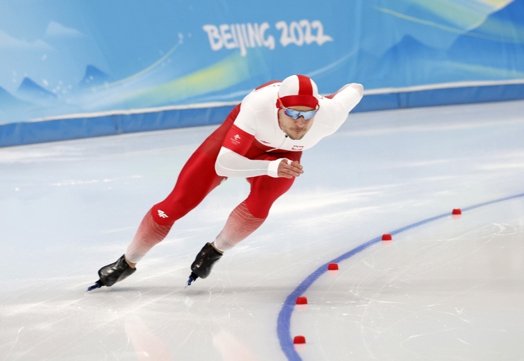 Łyżwiarstwo szybkie - Michalski piąty na 500 m, triumf Chińczyka Gao 