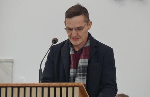 Inauguracja programu pomocy żywnościowej z Caritas w Janowicach