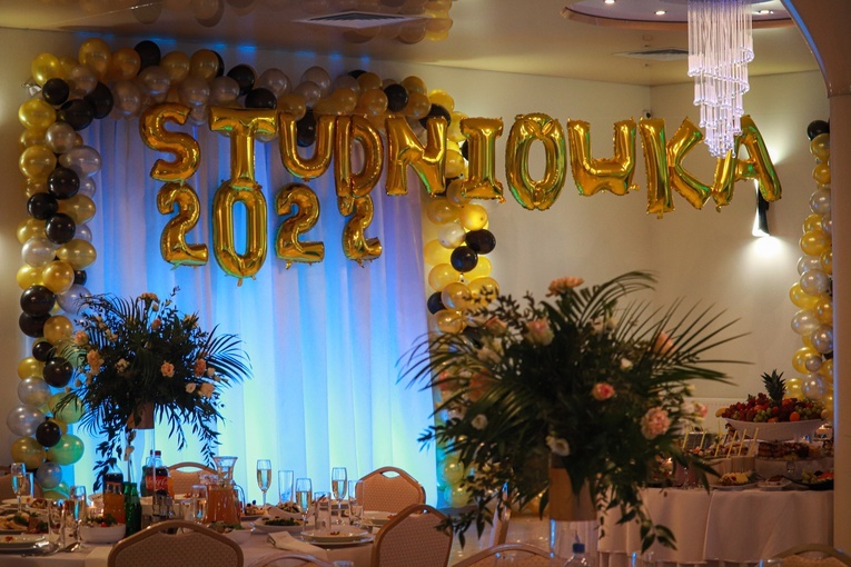 Studniówka "Klasyka" 2022 