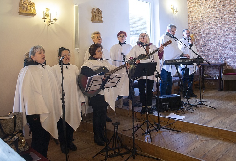 Ewangelia w codzienności. Akcja charytatywna w parafii w Łubowie