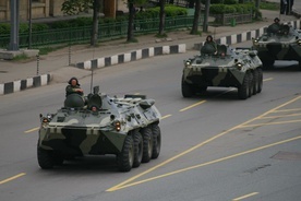 Rosja: Wojska rozpoczęły powrót do garnizonów po ćwiczeniach