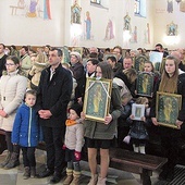 Parę lat temu MB Siemiechowską ludzie na powrót zabrali do swych domów.