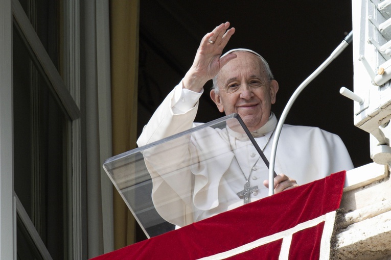 Franciszek: Kościół ludem grzeszników i świętych