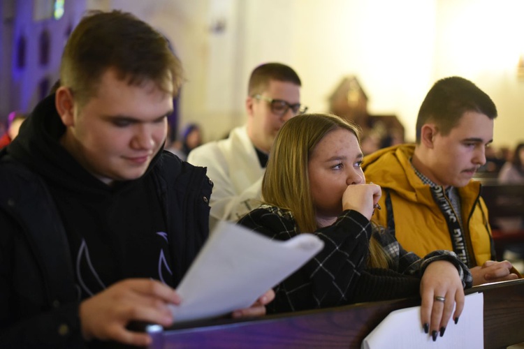 Młodzi w Trzetrzewinie