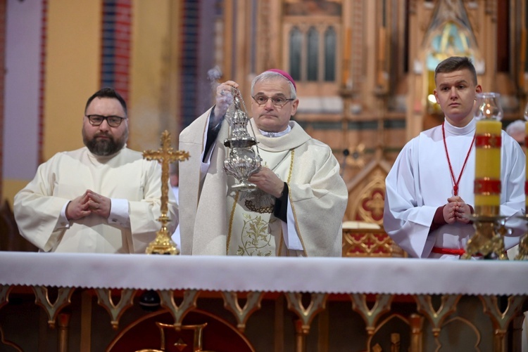 Msza św. i spotkanie w ramach konsultacji synodalnych