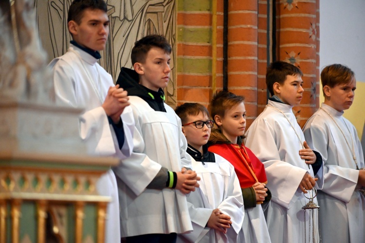 Msza św. i spotkanie w ramach konsultacji synodalnych