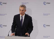 Szef NATO potępia decyzję Rosji o uznaniu samozwańczych "republik" w Donbasie