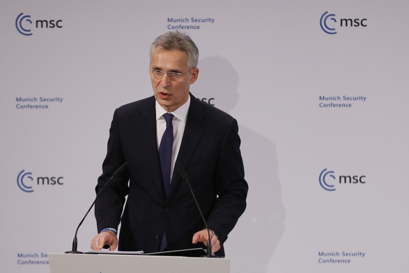 Szef NATO potępia decyzję Rosji o uznaniu samozwańczych "republik" w Donbasie
