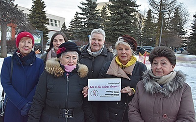 Podhalańskie pacjentki nie tracą nadziei, że w regionie możliwość badania piersi zostanie wkrótce przywrócona.