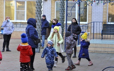 Ukraińska Caritas uruchamia program pomocy psychologicznej dla dzieci